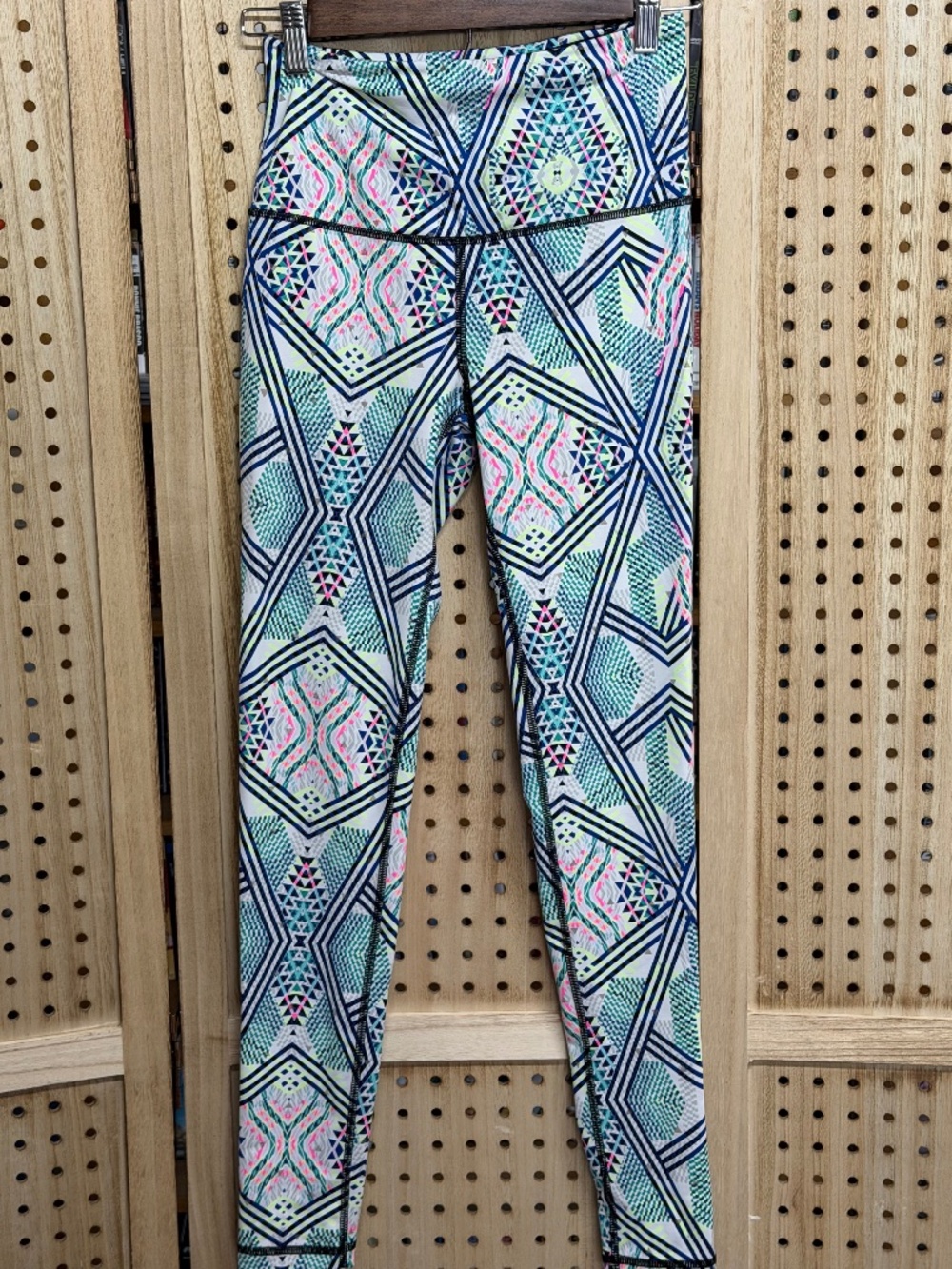 Victoria's Secret VSX Sport Knockout Tight Neon Geometric Leggings XS